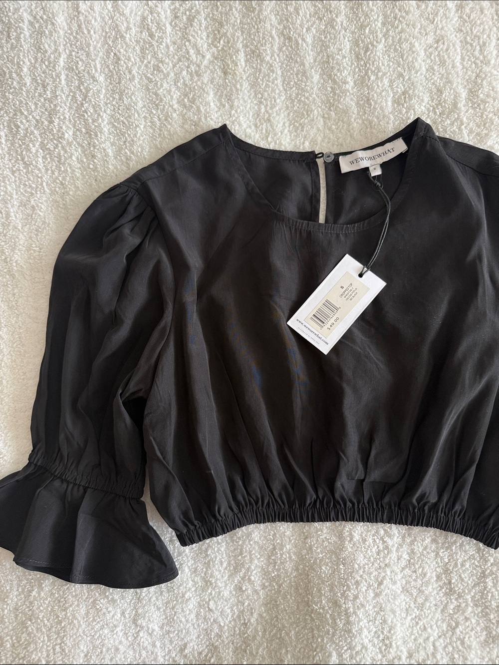 (S) WeWoreWhat Black Cropped Blouse with Ruffled Sleeves